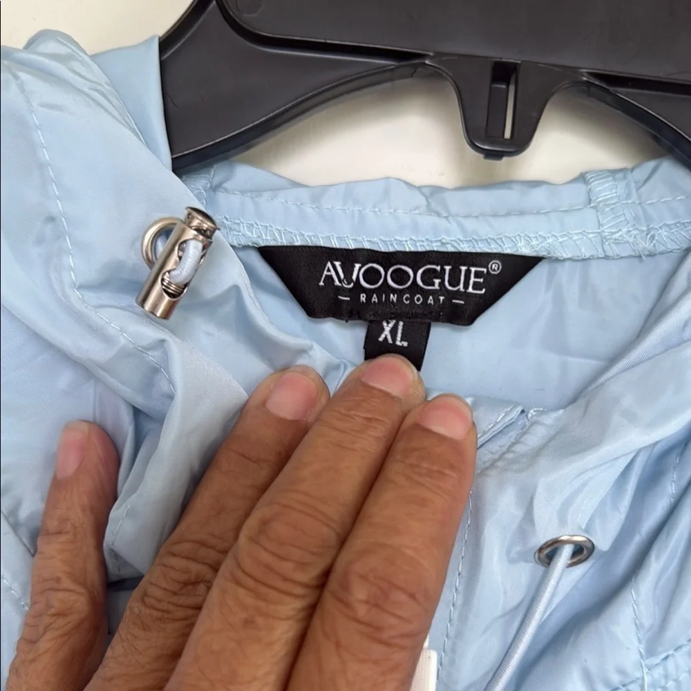 New N T . Avoogue Light Blue Hooded Windbreaker Jacket